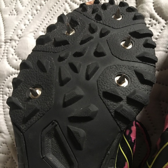 Track spikes - Picture 4 of 4